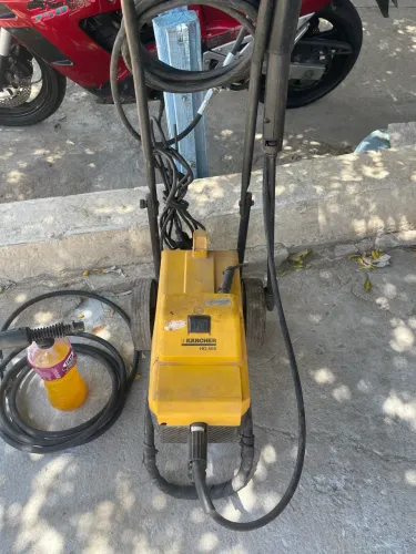 LAVADORA ALTA PRESSÃO + ASPIRADOR DE PÓ 