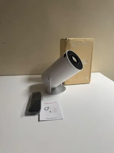 Projetor Magcubic HY300 Wi-Fi Bluetooth 4K Até 150"