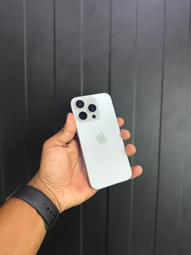 IPHONE 15 PRO 128GB - TITÂNIO NATURAL