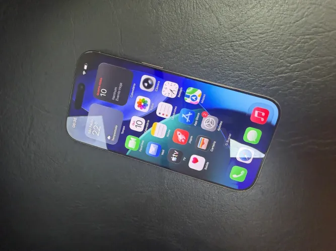iPhone 16 Pro