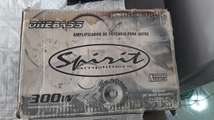 Amplificador de potência  para autos. Corzus CR 702