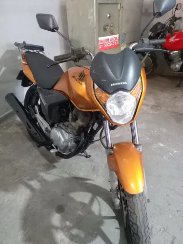 Honda Titan 2010 150cc (shalom veículos)