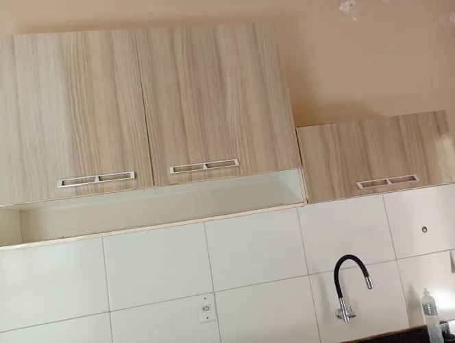 Guarda roupa e armário de cozinha
