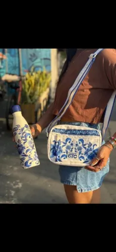 Bolsa farm nova na tag.