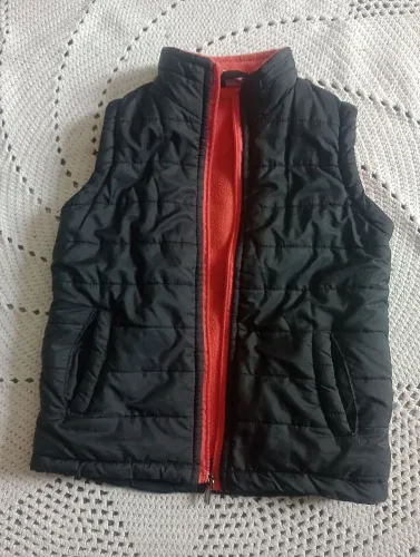 Colete de frio infantil menino Tam:6 super conservado.