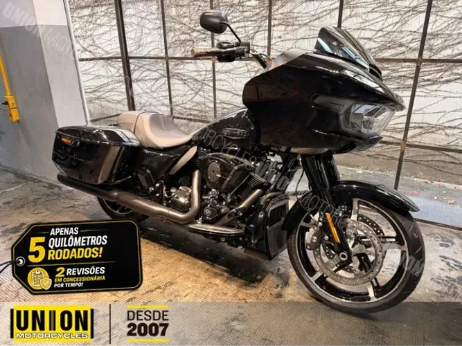 HARLEY-DAVIDSON ROAD GLIDE