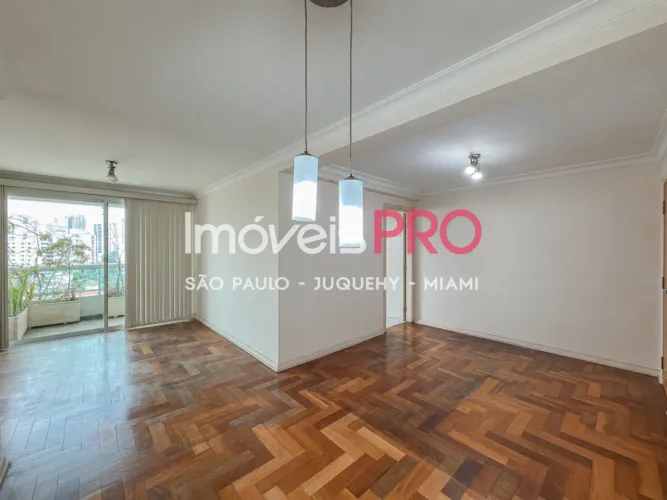 Apartamento Reformado com 75m², 2 dorm 01 suíte e 2 vagas