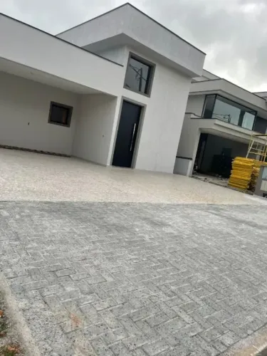 Casa com 3 dormitórios para alugar, 200 m² por R$ 12.900,00/mês - Condomínio Terras Alpha
