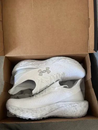 Vendo Tênis Under Armour Charged Quicker 2 Masculino