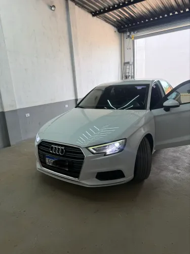 Audi A3 Sedan 1.4 TFSI Flex Tiptronic 4P 2017