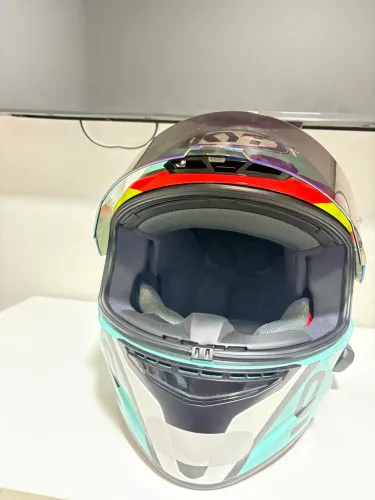 Capacete KYT Leopard + Intercomunicador EJEAS - Top!