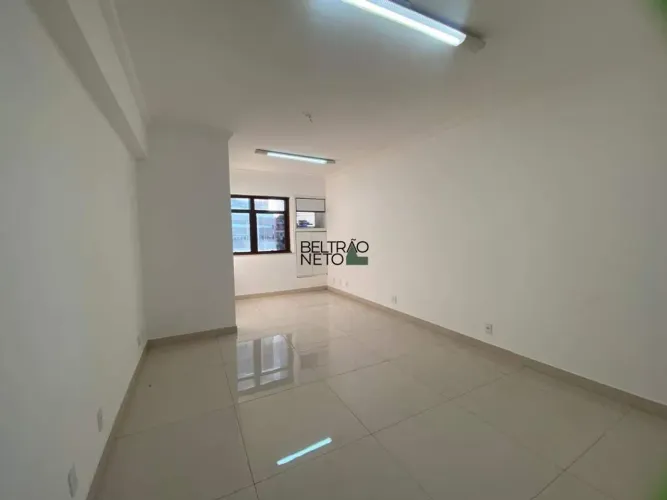 Sala Comercial a venda na Raja Gabaglia, BH.