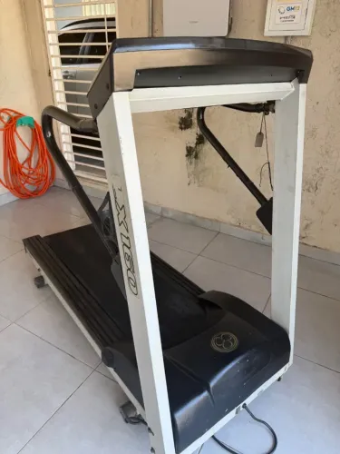 Esteira Ergométrica Profissional 