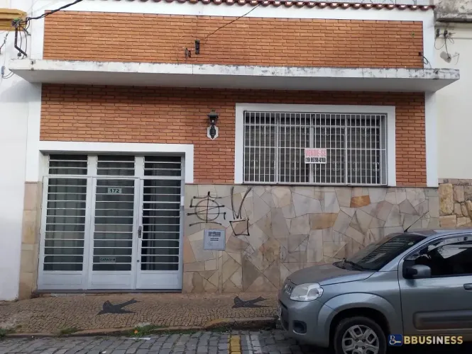 Casa à venda com 3 quartos - Centro, Campinas, SP