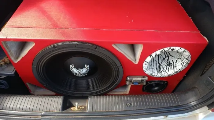 Som automotivo