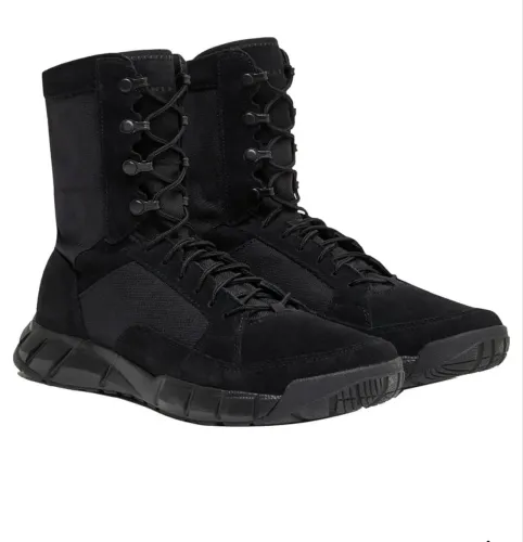 Vendo coturno Oakley si light patrol (PRETO)