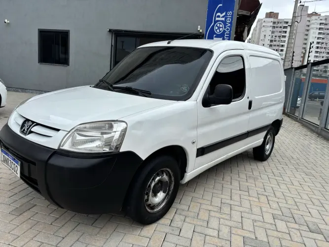 Peugeot Partner Furgão 1.6 16v/ 1.6 16V Flex 3P 2018