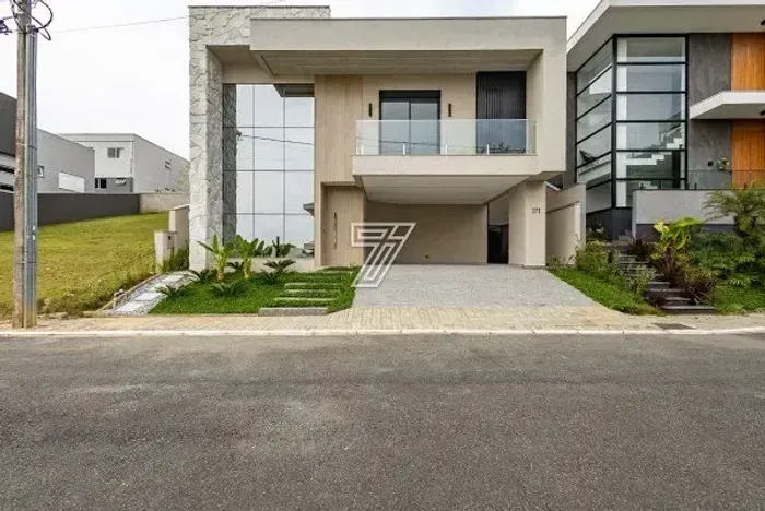 Imóvel à venda em São Braz, Curitiba PR: 268 m², 3 quartos.