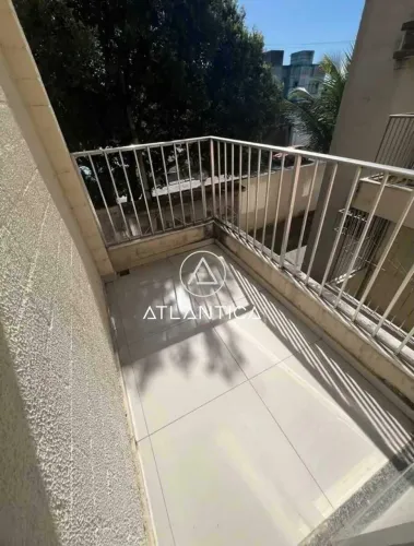 Atlântica Imóveis tem excelente apartamento à venda, 58 m² por R$ 150.000,00 - Maria Turri