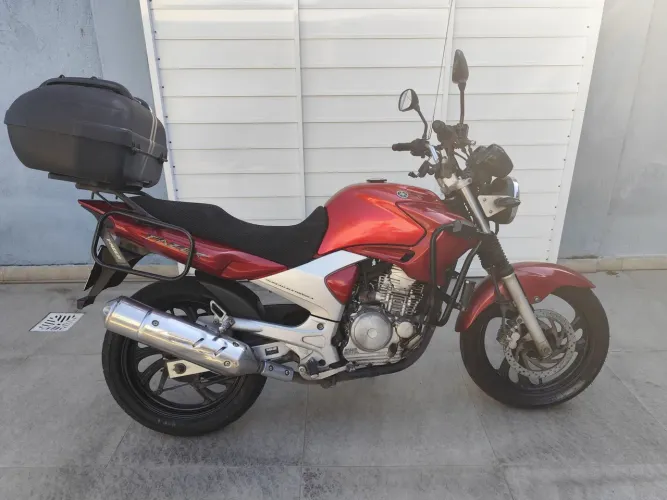 Fazer 250