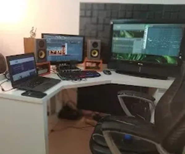 Produção musical em Contagem Tropical