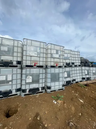 VENDE-SE IBC CONTAINER DE 1.000 LITROS