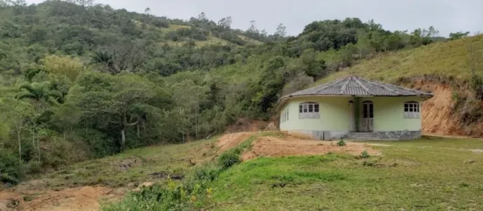OPORTUNIDADE IMPERDÍVEL EM IMARUÍ - SC