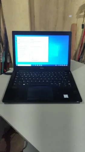 Notebook Dell Latitude 7280, 12,5", Core i5 7° Gen, 8GB Ram, SSD 240, Win10.