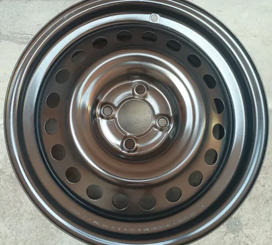 Aro 16 de bolinha original Nissan kicks