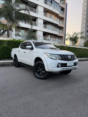 Mitsubishi L200 Triton Sport HPE 2.4 CD Diesel Aut. 2020