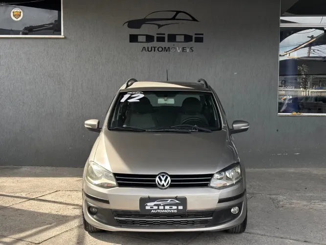 Volkswagen Spacefox 1.6/ 1.6 Trend Total Flex 8V 5P 2012