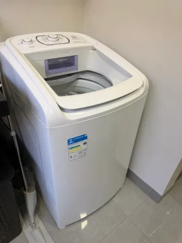 Máquina de lavar roupa Electrolux 11kg