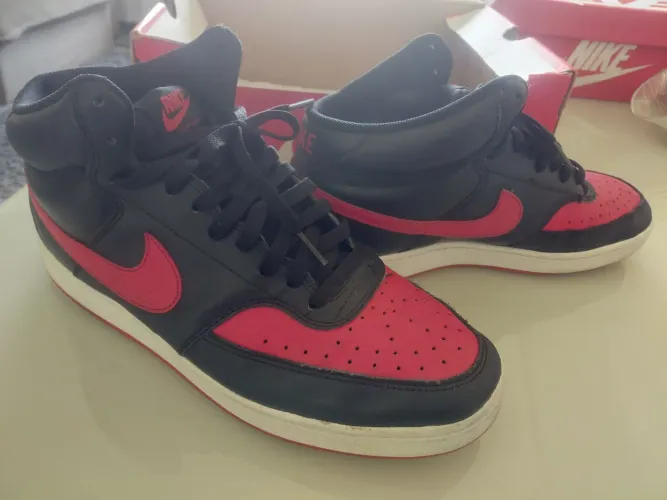 Vendo tênis nike 43, Jordan cano alto exclusivo