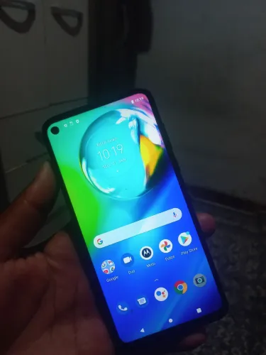 MOTOROLA G8 POWER