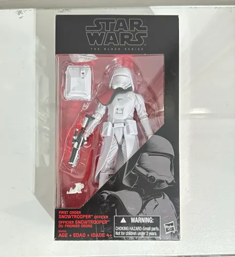 First Order Snowtrooper officer - Star Wars Black Series Hasbro