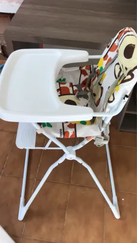 Cadeira de alimentação 