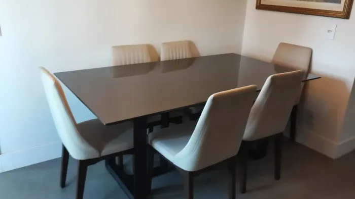 Mesa de jantar luxo
