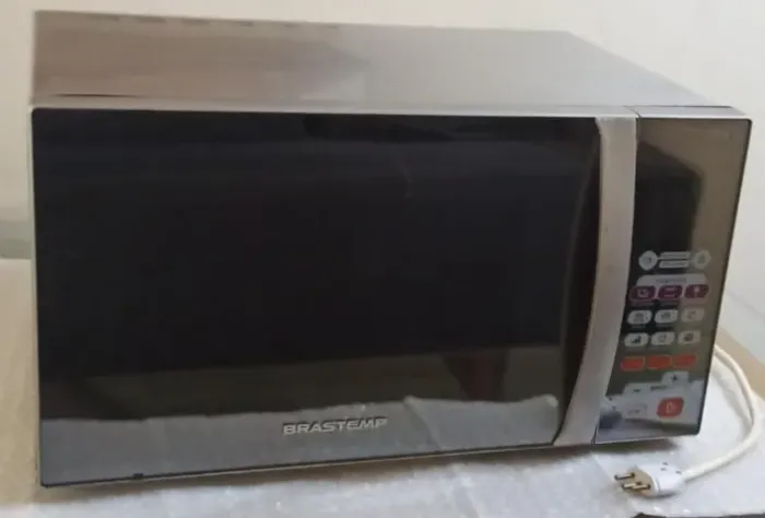 Micro-Ondas 30L Brastemp 127v BMT45BRHNA