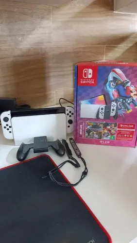 Nintendo switch OLED 64GB