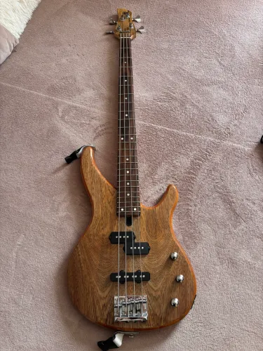 Contrabaixo Yamaha TRBX174 EW
