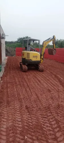 MINI ESCAVADEIRA WAKER NEUSON