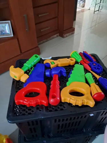 Ferramentas infantis- cada 1 por 10 Reais
