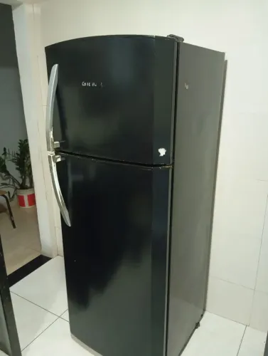 Geladeira continental com defeito