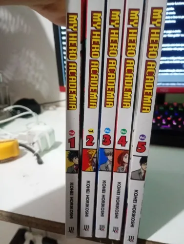 volume 1 ao 5 my hero academia