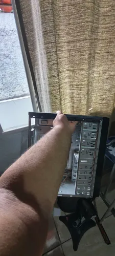 Gabinete PC ATX Básico Preto - Para Montagem Simples ou Bancada