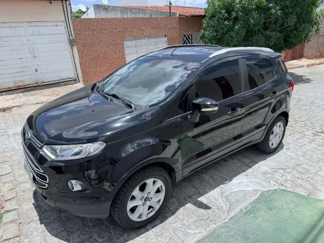 Ford Ecosport Titanium 2.0 16V Flex 5P Aut. 2015