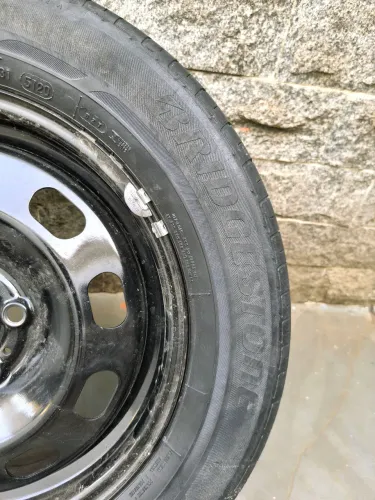PAR DE PNEU PAR DE PNEU BRIDGESTONE 185 65 15 BARATO