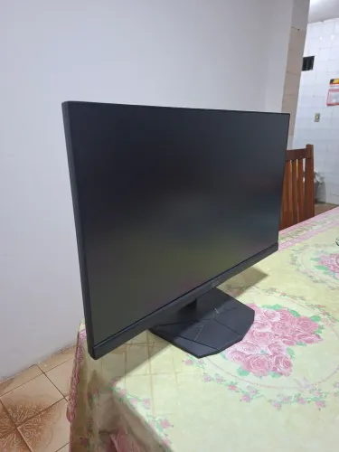 Com Defeito - Monitor 180Hz Full HD 1ms Acer KG1 Nitro Series KG251Q 24,5" LED DisplayPort