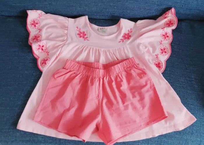 Lindo conjunto - Marca Milon - Pouco usado