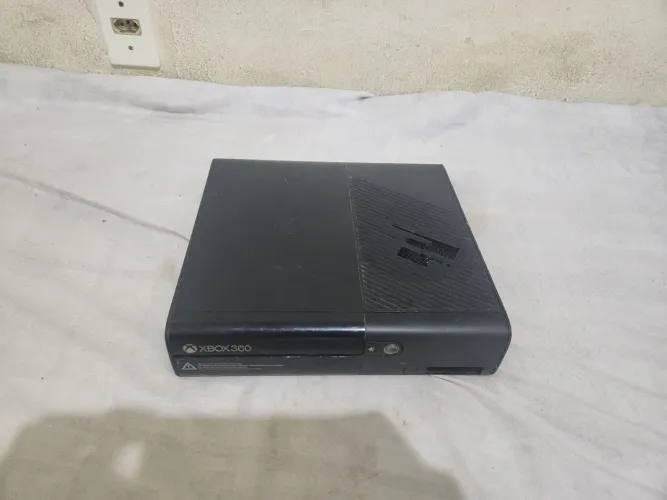 Xbox 360 luz vermelha código 0100